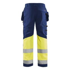 15581811