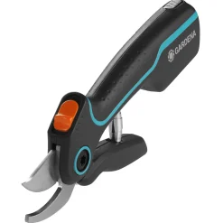 AssistCut