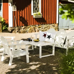 Bullerö Vit Utomhusfåtölj i FSC-märkt Kärnfuru