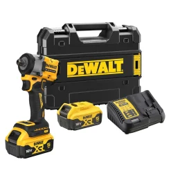 DCF922P2T 18V med Batteri och Laddare