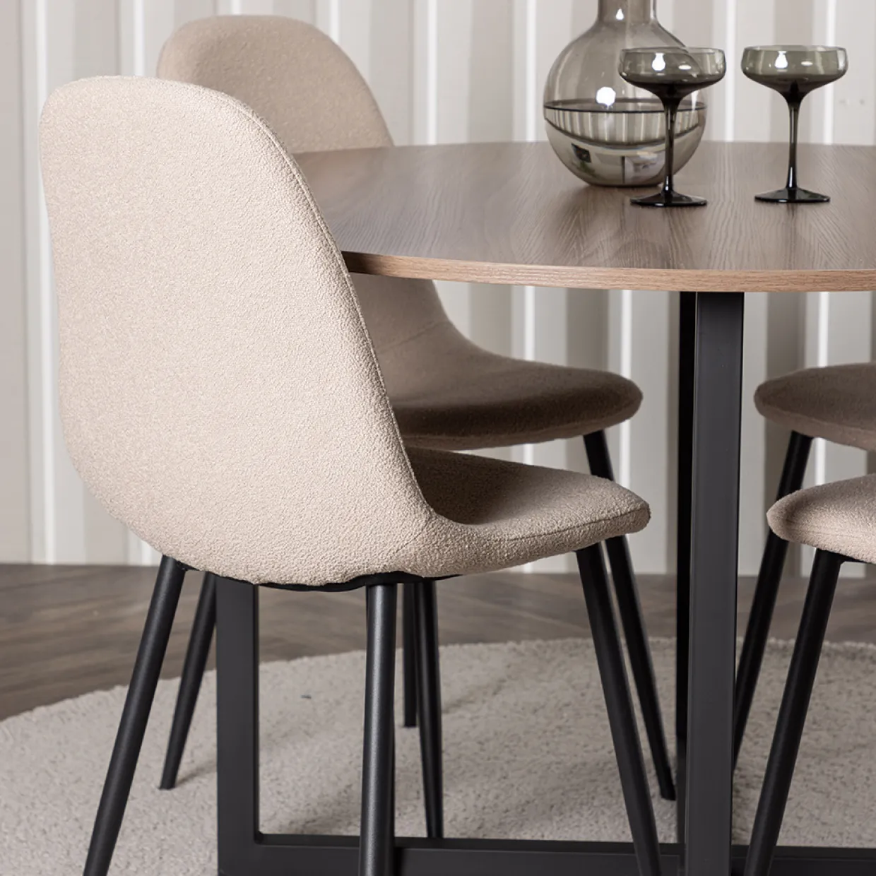 Durango Ø120 cm med 4 st Polar stolar