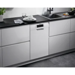 FFB62407ZW 45 cm med SatelliteClean® och ExtraHygiene