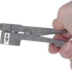 För Fiber-, coax- och kopparkabel Max Ø 3,2 mm