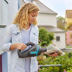 Handy EasyClean Li