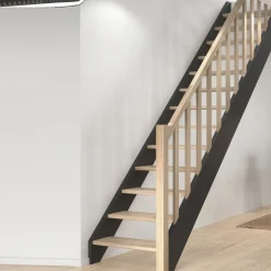 Helsinki Svart/Ek Rak Räcke med Träbalustrar