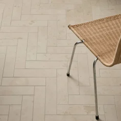J36 Norrvange Ivory Brushed 30x60 cm