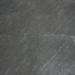Line Black lerskiffer