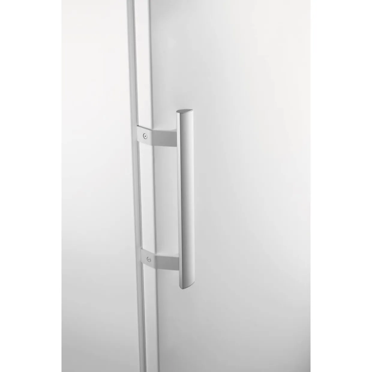 LUC4NE23WL NoFrost 175 cm