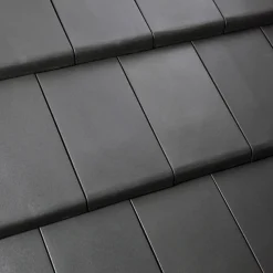 Piano Ytbehandlad