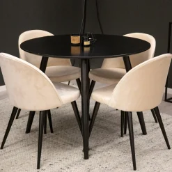 Plaza med 4st Velvet Stolar