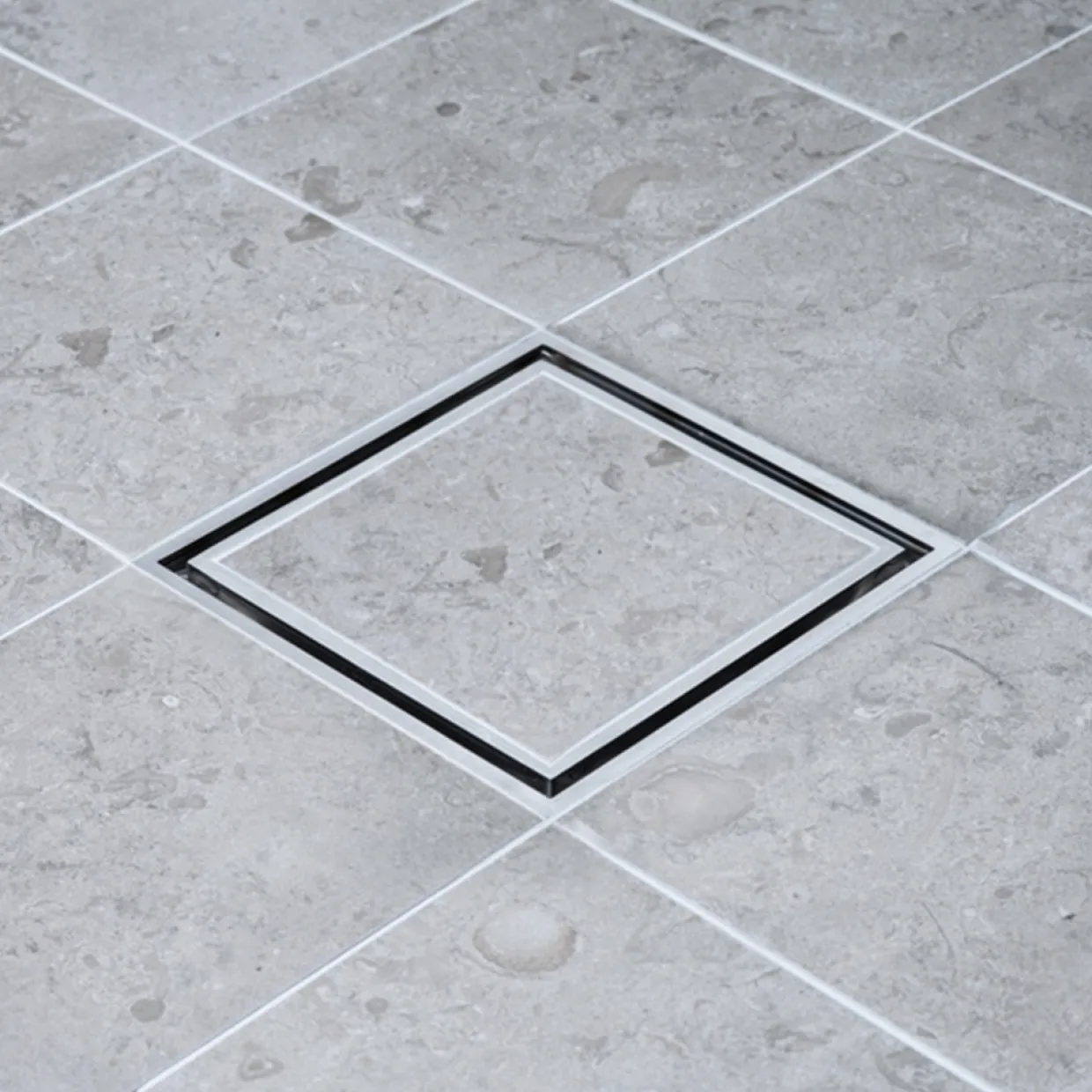 Tile in Frame 147 Borstad