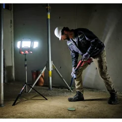 Tripod 85 - 170 cm