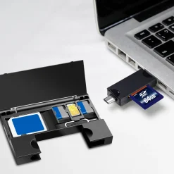 USB-C + USB-A MicroSD - och SD-kort inkl. Förvaring