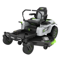 Z6 Zero-Turn 132 cm Spakstyrd med Laddare