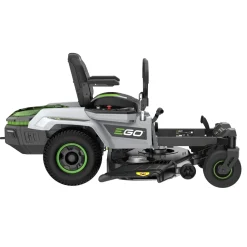 Z6 Zero-Turn 132 cm Spakstyrd med Laddare